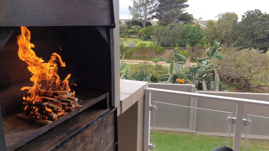 2 Bedroom Property for Sale in Jeffreys Bay Central Eastern Cape